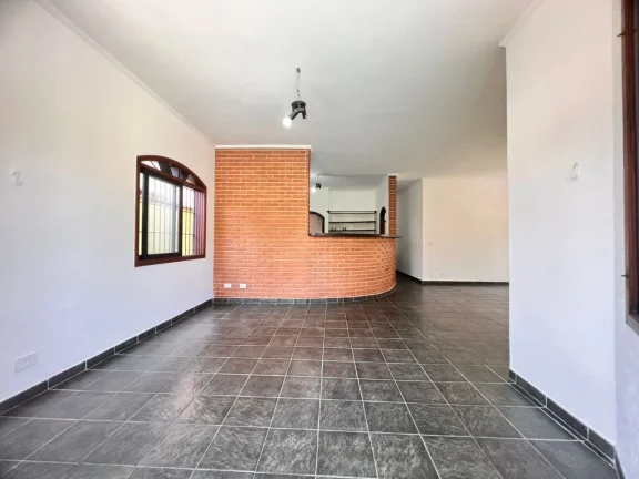 Imagem Casa para Venda em Praia Grande, Florida Mirim, 3 dormitórios, 1 suíte, 3 banheiros, 5 vagas