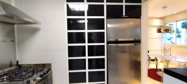 Imagem Duplex 170 M², 3Q, 3 Suítes, Sala espaçosa, 4 Banheiros, 4 vagas, Piscina Aquecida, Academia, Sauna, Próximo ao metrô.