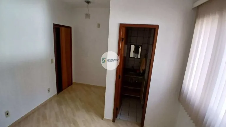 Imagem Conjunto Comercial, 76,11m2, à venda em Curitiba, Centro