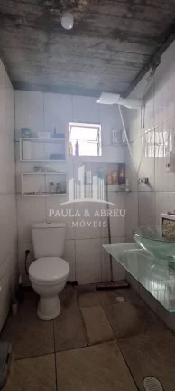 Imagem São 5 Casas 250m², 3 de 3 Cômodos e 2 de 2 Cômodos, 1 Vaga, Perto da Padaria da Globo no Jardim Zaíra, Mauá-SP