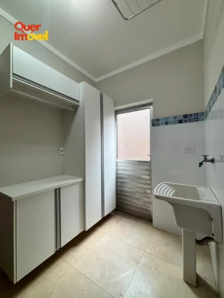 Imagem Casa em Condomínio à Venda em Ribeirão Preto-SP, 3 Quartos, 1 Suíte, 2 Salas, 3 Banheiros, 2 Vagas, 144,20 m².