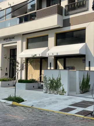 Imagem Esta loja comercial em JurerÃª Ã© uma oportunidade imperdÃ­vel para investidores. Com 43mÂ², o espaÃ...