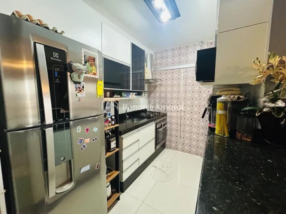Imagem Localizado em andar alto, este apartamento no Condomínio Reviva oferece conforto e praticidade em u...