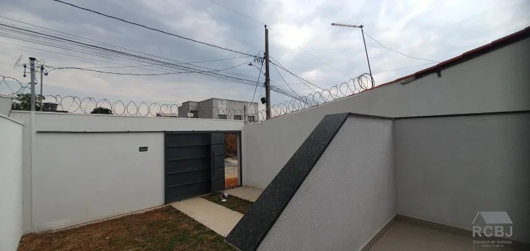 Imagem CASA RESIDENCIAL em ESMERALDAS - MG, MELO VIANA