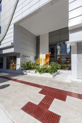 Imagem Descubra o Paraíso Urbano no Edifício Ocean Breeze: Luxo Exclusivo em Balneário Camboriú!
Imagin...