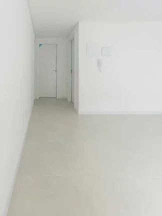 Imagem Apartamento com 2 dormitórios e 1 vaga de garagem em Navegantes/SC
