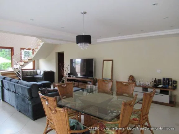 Imagem Linda Casa de 300 m² Granja Viana - Carapicuíba, à venda por R$ 2.000.000