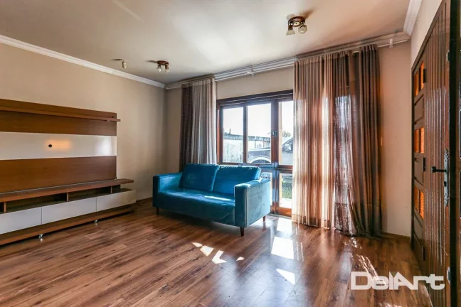 Imagem Residência térrea - Estilo Clássico - (400m2 de construção aproximadamente) - com piscina - 750m2 de terreno - Bairro Bom Jesus