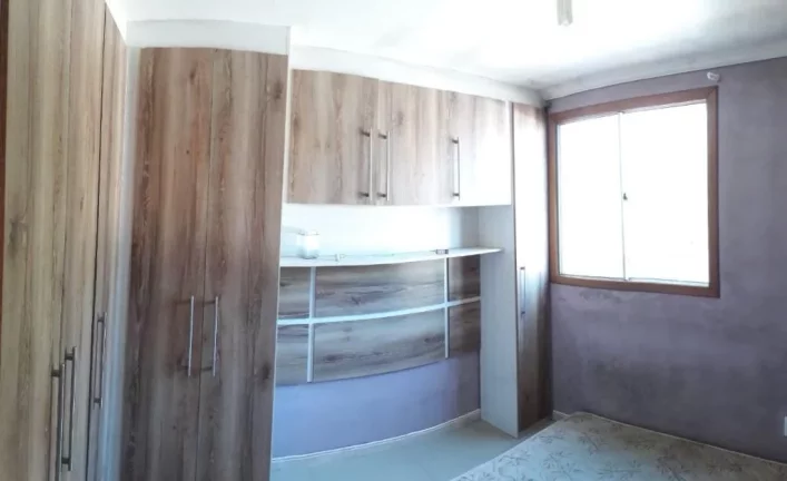 Imagem Sobrado com 2 dormitórios à venda, 84 m² por R$ 280.000,00 - Jardim Itamarati - Poá/SP