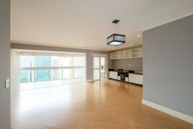 Imagem Apartamento Vila Olímpia - 124M², 3 Dorms, 3 Suítes, 3 Vagas, Depósito.
