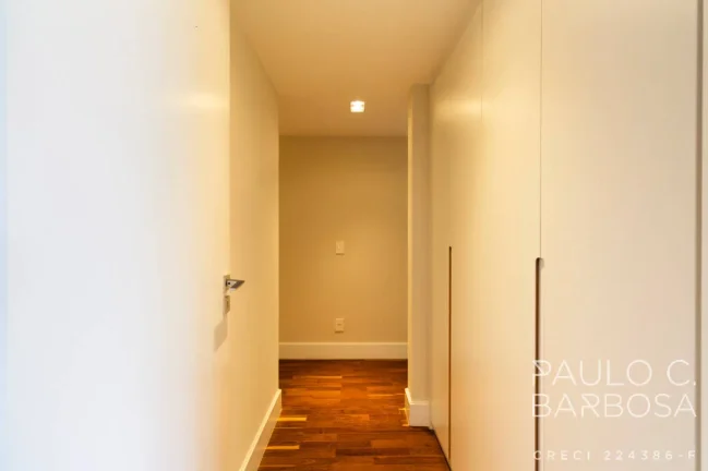 Imagem Higienópolis Venda - 3 Dormitórios (1 Suíte) - 2 Vagas - 180m²