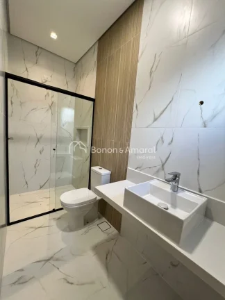 Imagem Maravilhosa casa térrea, acabamento de primeira, com 3 quartos sendo 1 suíte, cozinha planejada co...