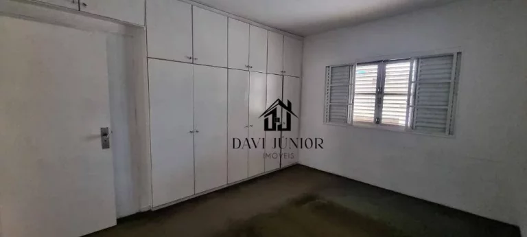 Imagem Casa com 3 dormitórios sendo 1 suíte à venda, 402 m² por R$ 1.150.000 - Centro - Sorocaba/SP