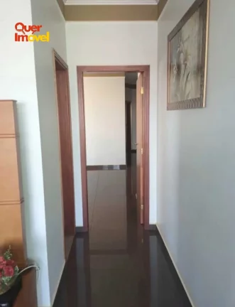 Imagem Espetacular Casa à Venda em Ribeirão Preto-SP, Ribeirânia: 3 Quartos, 1 Suíte, 2 Salas, 3 Banheiros, 4 Vagas, 240m²