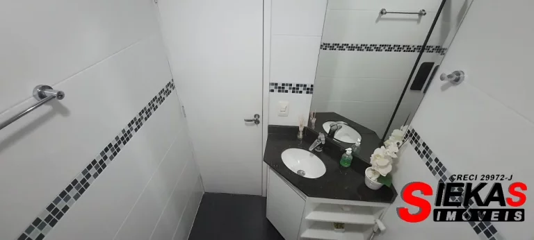 Imagem Residência de Alto Padrão na Vila Formosa: 3 quartos, 1 suíte, 1 sala, 2 vagas de garagem, 197,00 m² - São Paulo-SP