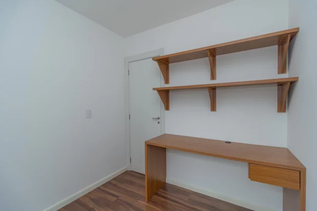 Imagem Apartamento de 2 quartos no bairro Capão Raso