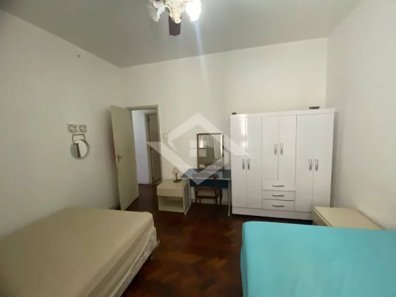 Imagem Apartamento Amplo em Copacabana - 4 Quartos, Reformado e Mobiliado