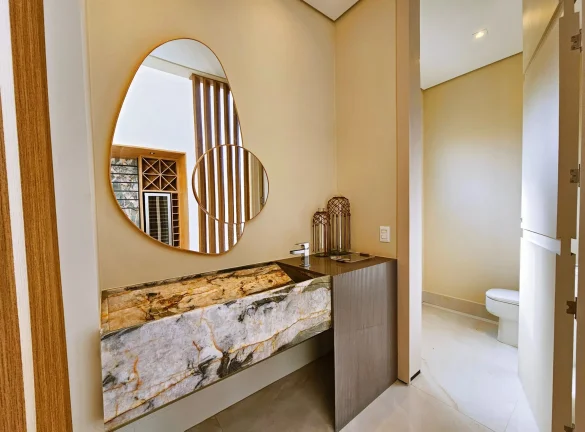 Imagem Imperdível: Casa à venda em Riviera de São Lourenço Módulo 11, com 8 quartos, 8 suítes, 3 salas, 6 vagas de garagem e 970,00m² de área.