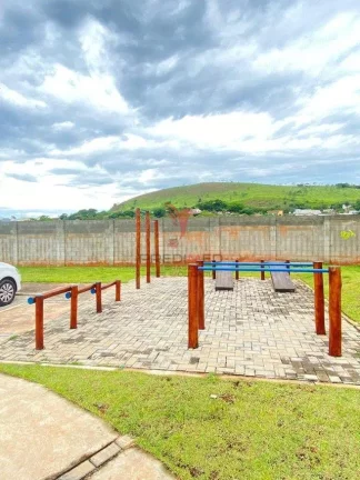Imagem ...lt;br...gt;Apartamento bem localizado na Ch...aacute;cara Selles no Ed.Cellebra em Guaratiguet......