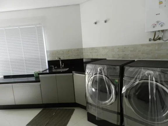 Imagem Casa com 5 suítes João Paulo