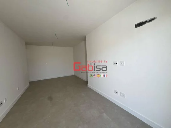 Imagem Apartamento com 3 dormitórios à venda, 68 m² por R$ 499.000 - Palmeiras - Cabo Frio/RJ