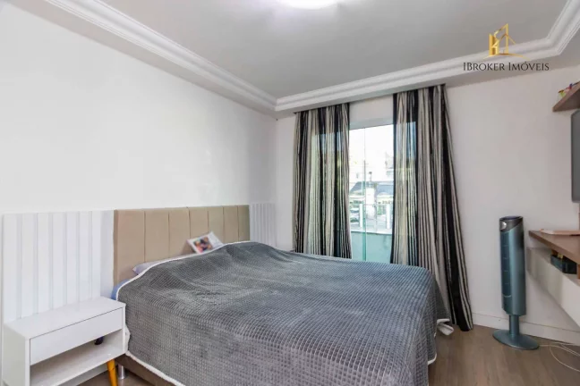 Imagem Sobrado com 3 quartos à venda, 143 m² por R$ 890.000 - Bairro Alto - Curitiba/PR