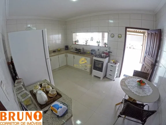 Imagem Excelente oportunidade de adquirir uma casa no bairro Itapebussu, em Guarapari! Localizada em uma á...