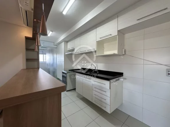 Imagem Apartamento com 2 Quartos à Venda, 71 m² em Campo Belo - São Paulo