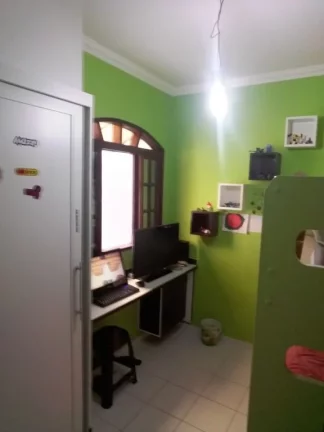 Imagem Sobrado com 3 dormitórios à venda, 225 m² por R$ 350.000,00 - Vila São Paulo - Ferraz de Vasconcelos/SP