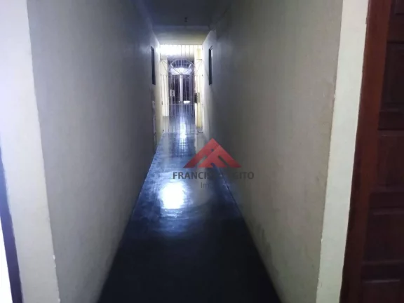 Imagem Apartamento com 2 dormitórios à venda, 54 m² por R$ 140.000,00 - Porto Novo - São Gonçalo/RJ