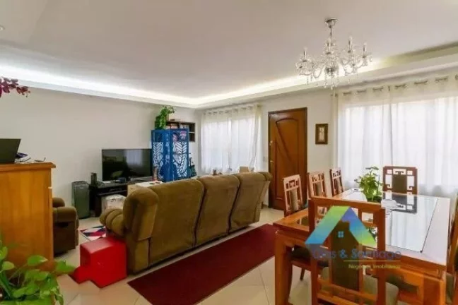 Imagem Casa de condomínio à venda com 174m², 3 quartos e 2 vagas