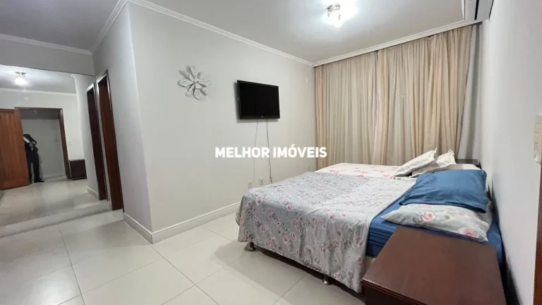 Imagem Ampla Cobertura com 263 m² no Centro de Balneário Camboriú