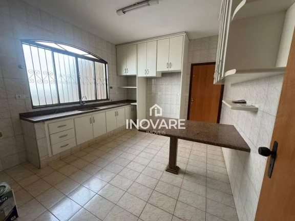 Imagem Casa com 3 dormitórios à venda, 214 m² por R$ 550.000,00 - Setor Afonso Pena - Itumbiara/GO