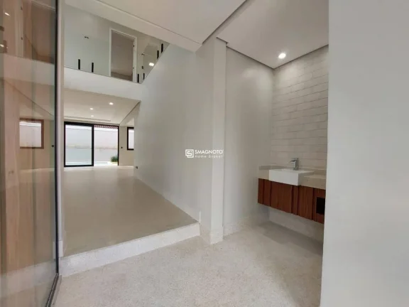 Imagem Sobrado com 4 dormitórios à venda, 305 m² por R$ 2.250.000,00 - Santa Rosa - Piracicaba/SP