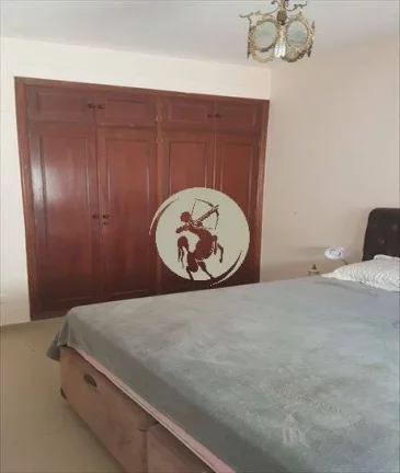 Imagem REFORMADO COM GARAGEM FECHADA APARTAMENTO AMPLO, AREJADO, PROXIMO A PRAIA MODERNIZADO COM GARAGEM FE...