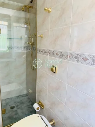 Imagem Lindo apartamento com 110m2 de área privativa, 3 dormitórios ( 1 suíte ) e 1 vaga na garagem. Apa...