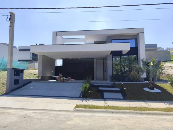 Imagem Casa de alto padrão em condomínio fechado na Cyrela Landscape Esplanada em Votorantim-SP - 3 quartos, 1 suíte, 2 banheiros, 3 vagas de garagem, 181,28 m² de área.
