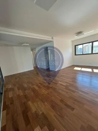 Imagem Excelente oportunidade: Apartamento de 3 quartos na Vila Olímpia, São Paulo-SP, com 3 suítes e 3 vagas!