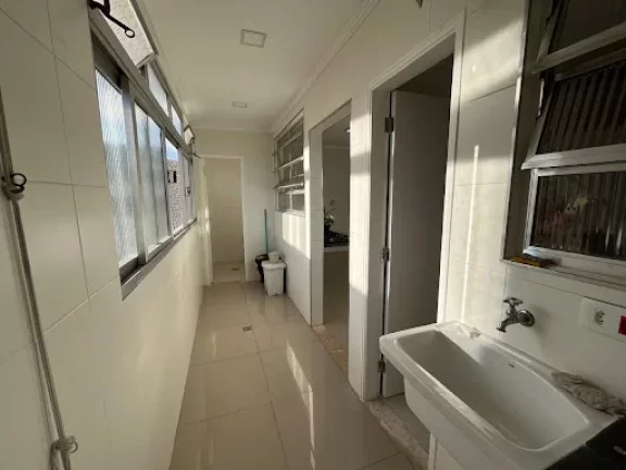 Imagem Apartamento com 3 dormitórios à venda, 110 m² por R$ 585.000,00 - Campo Grande - Santos/SP