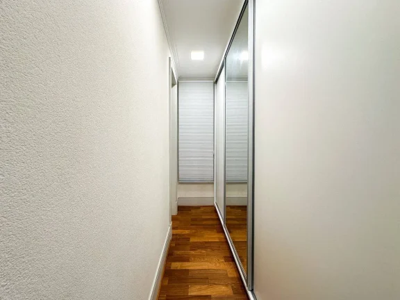 Imagem Casa com 4 dormitórios à venda, 420 m² por R$ 7.500.000,00 - Centro Comercial Jubran - Barueri/SP