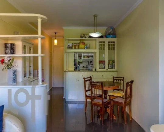 Imagem Apartamento à venda em Vila Madalena com 2 quartos ( 1 suíte ) e 2 vagas, 62m².