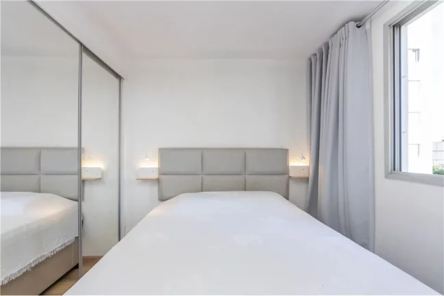 Imagem OPORTUNIDADE - Apto com 3 Dorms à venda no Pq Continental