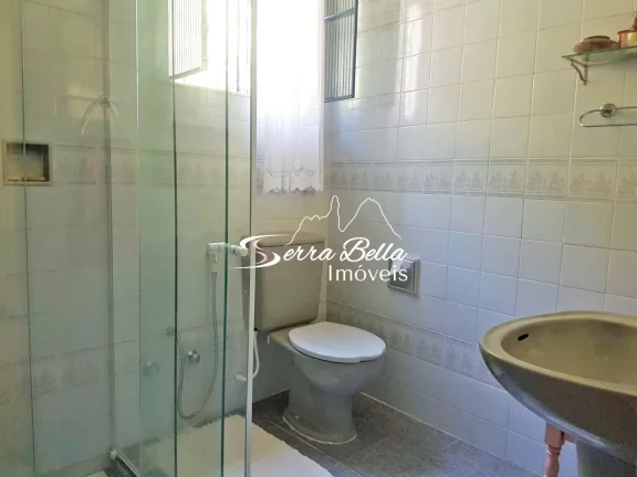 Imagem Casa com 3 dormitórios à venda, 210 m² por R$ 890.000,00 - Vargem Grande - Teresópolis/RJ