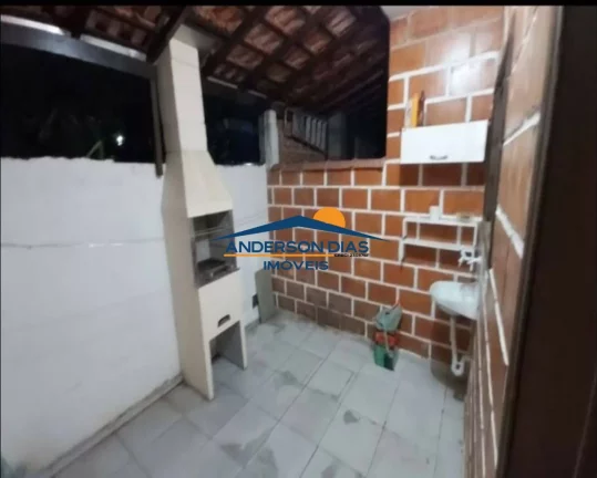 Imagem Sobrado com 2 dormitórios à venda, 98 m² por R$ 275.000 - Pontal de Santa Marina - Caraguatatuba/SP