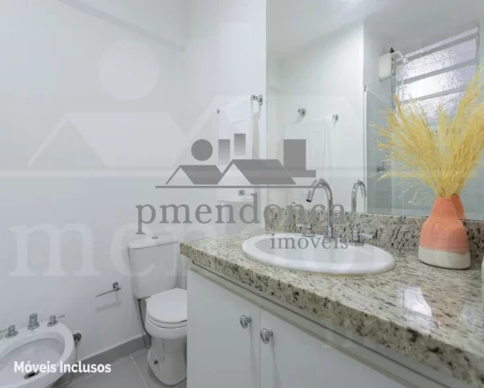 Imagem Apartamento reformado em Pinheiros perto do metrô, com 3 quartos e 1 vaga.
