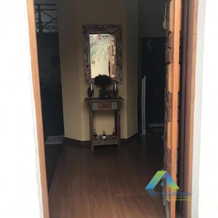 Imagem Otima casa com alto Padrão toda reformada com ótima localização.