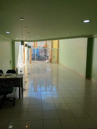Imagem Imóvel Comercial para alugar em Centro de 714.65m² com 4 Garagens