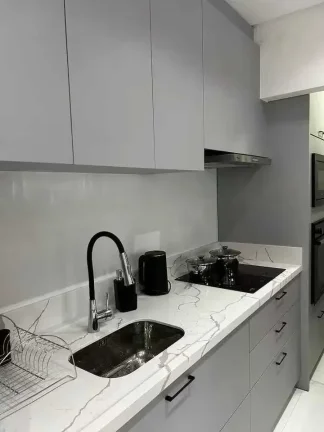 Imagem Apartamento com 2 dormitórios sendo 1 suíte e 1 vaga de garagem em Governador Celso Ramos/SC