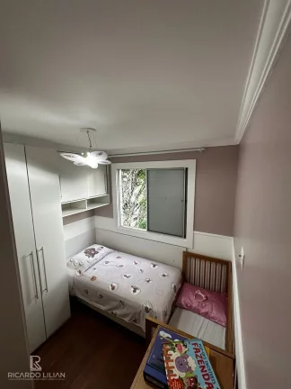 Imagem Apartamento reformado de 60m² e dois dormitórios a venda