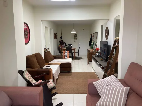 Apartamento à venda no Centro